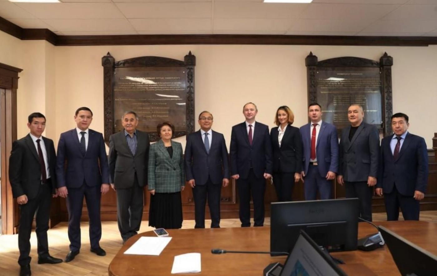 Деловые переговоры с руководством ЕНУ